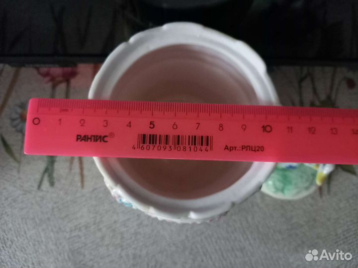 Фарфоровые банки с фигурками гусей