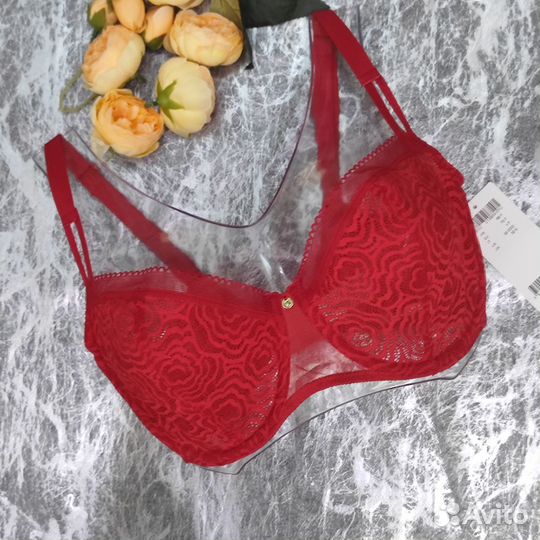 Бюстгалтер Chantelle 70F