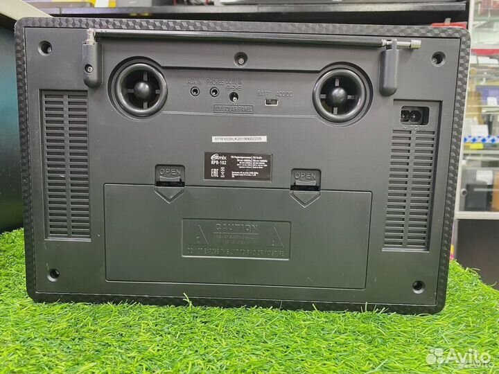 Радиоприемник Ritmix RPR-102