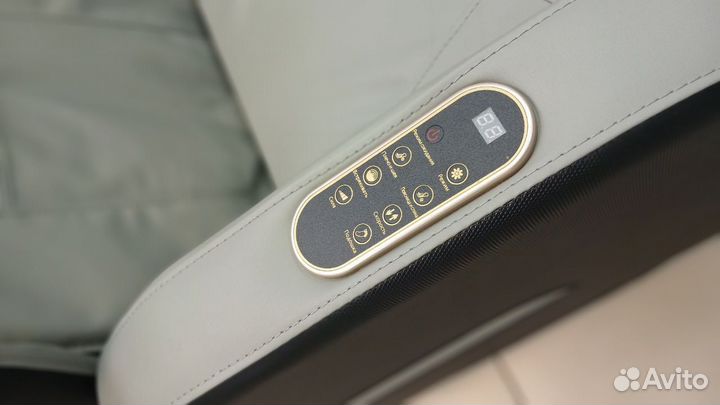 Массажное кресло