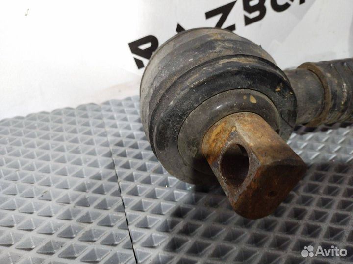 Реактивная тяга задней подвески MAN TGX 2008