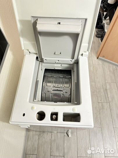 Стиральная машина с вертикальной загрузкой