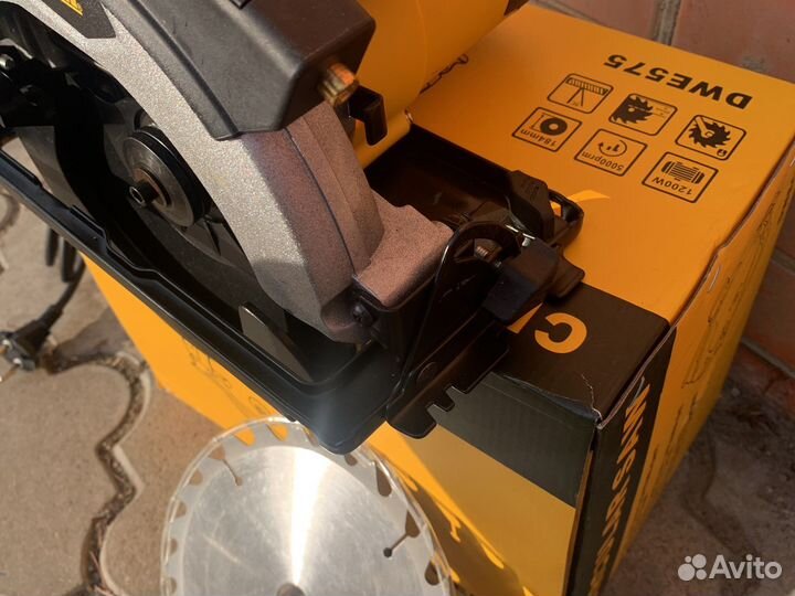 Циркулярная пила dewalt 1200w 185mm