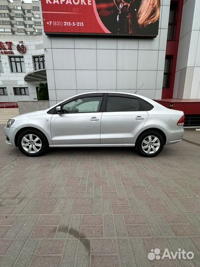 Volkswagen Polo 1.6 AT, 2013, 129 662 км