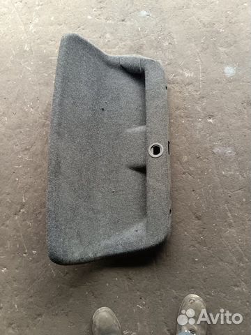 Обшивка крышки багажника Volkswagen Jetta 5