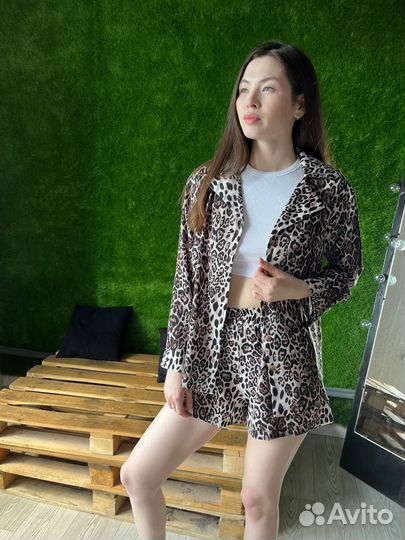 Леопардовый костюм