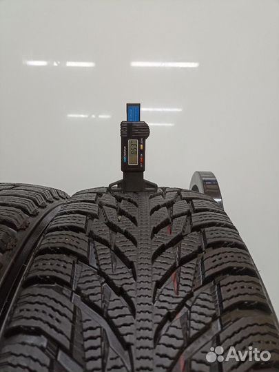 Nokian Tyres Hakkapeliitta R3 215/65 R16