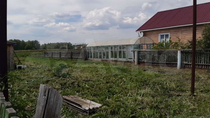 Дом 27,3 м² на участке 6,6 сот.