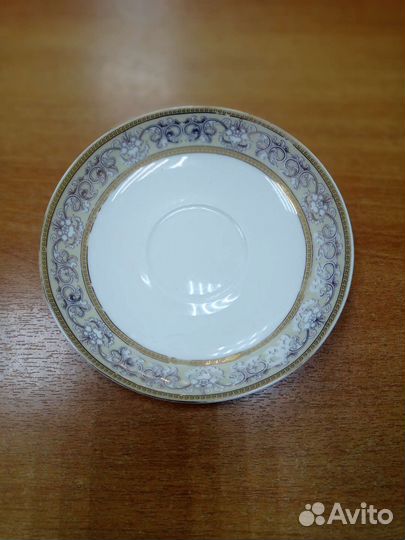 Тарелки десертные Германия