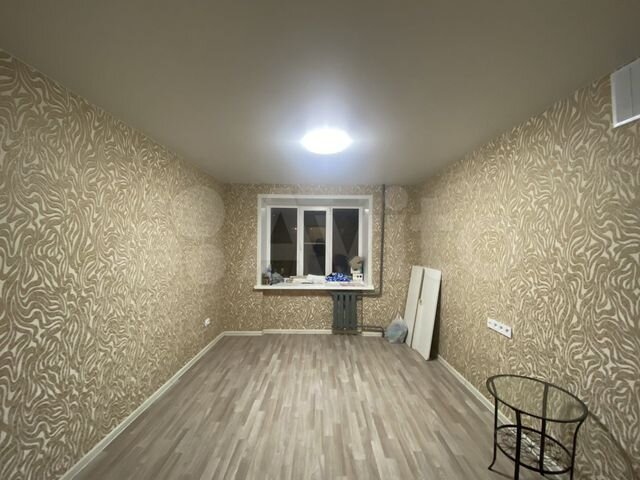 Комната 12 м² в 1-к., 4/5 эт.