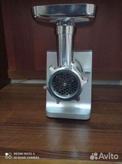 Мясорубка механическая стальная новая