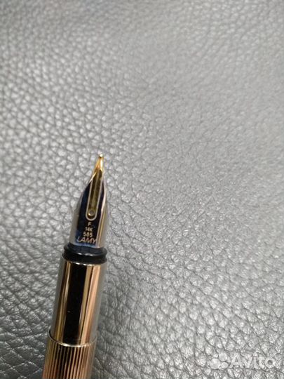 Перьевая ручка Lamy