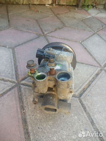 Компрессор кондиционера Nissan Micra12marh cube 11