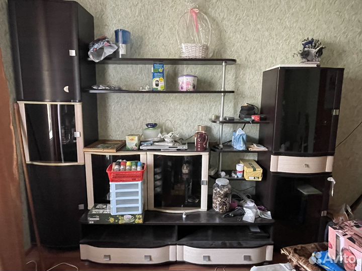 Стенка в гостиную бу