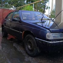 Peugeot 405 1.9 MT, 1992, битый, 196 000 км, с пробегом, цена 130 000 руб.