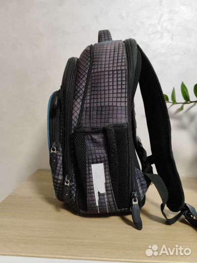 Школьный рюкзак