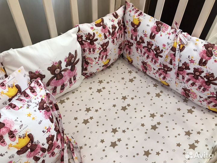 Бортики подушки в кроватку