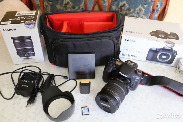 Зеркальный фотоаппарат canon 90D