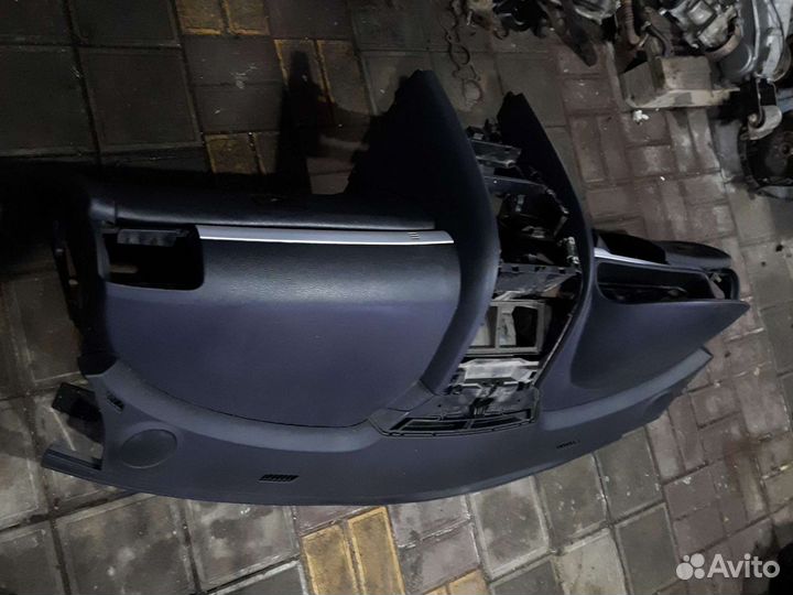 Парприз панель приборов Peugeot 407