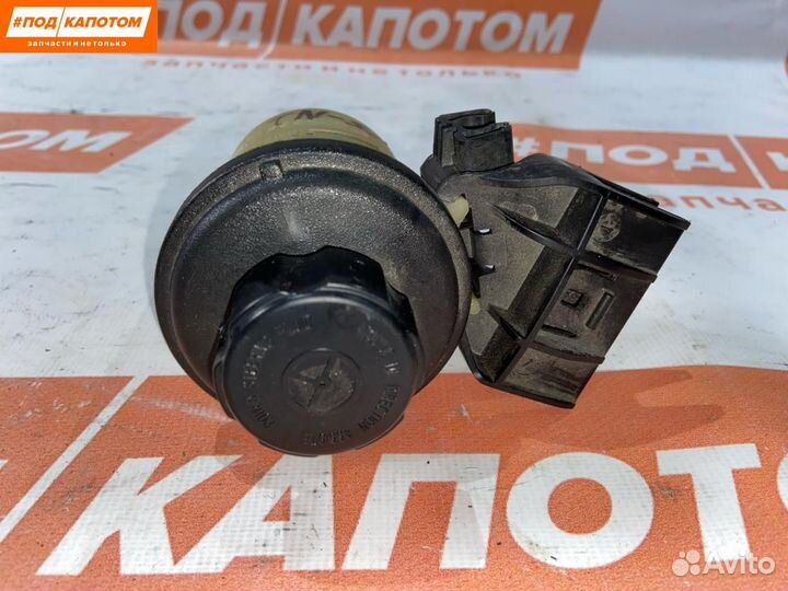 Бачок гидроусилителя Volvo S60 2 2012