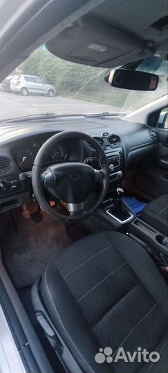 Ford Focus 1.8 МТ, 2010, 230 000 км