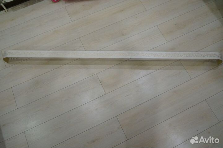 Карниз на 3 полотна 1,8 крепление на стену