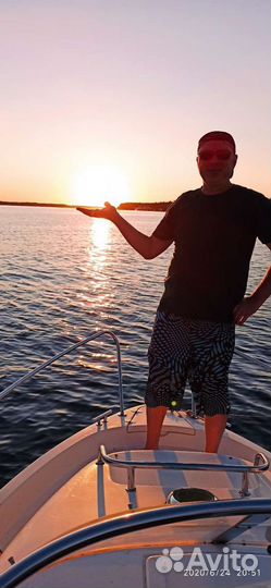 Аренда катера с капитаном, прогулка на катере