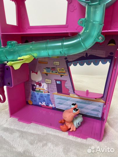 Игровой набор Зоомагазин- littlest Pet Shop