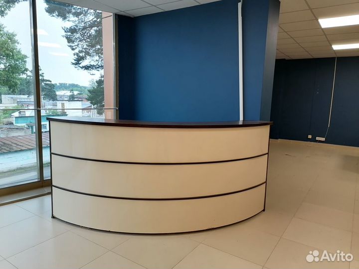 Стойка администратора бу