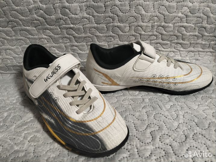 Сороконожки для футбола 37 р-р