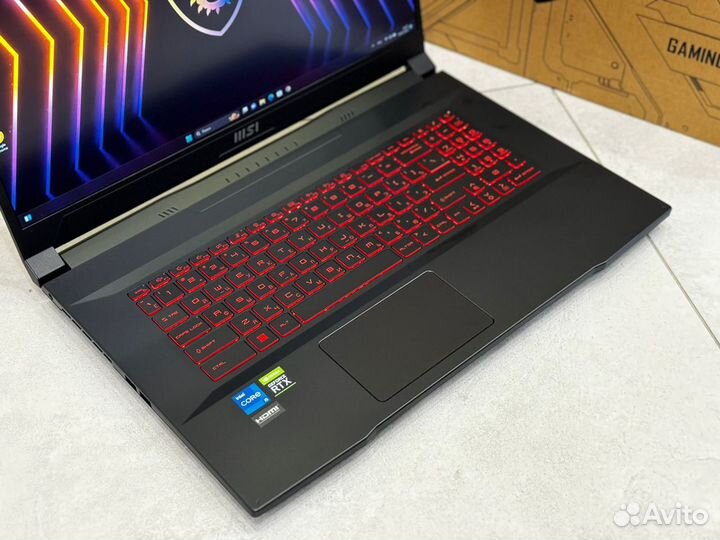 Игровой ноутбук MSI Katana 17 RTX3050 i5-12450H 16