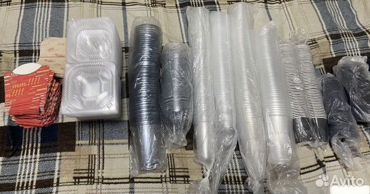 Упаковка для фастфуда стаканы под пиво и лимонады