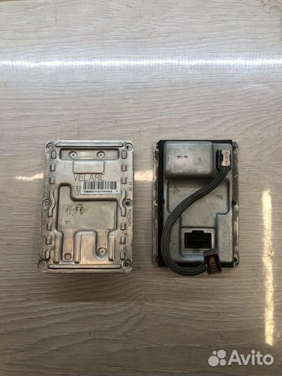 Блоки розжига ксенона valeo 12pin Porcshe Cayenne