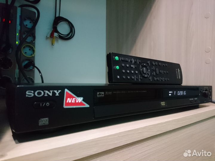 Sony CD/DVD DVP-NS 330