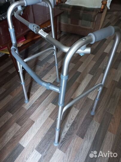 Ходунки для взрослых