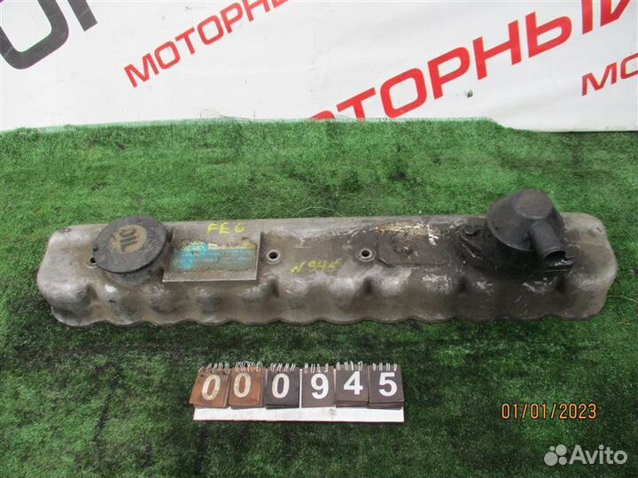 Клапанная крышка Nissan Diesel FE6T