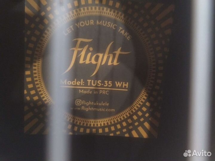 Укулеле flight сопрано TUS-35 WH