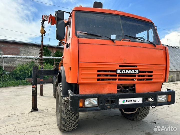 Бурильно-крановая машина КАМАЗ БКМ-516 (Шасси КАМАЗ-43260С), 2005