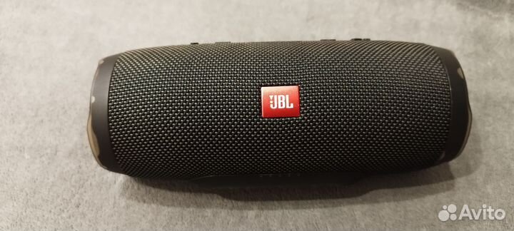 Bluetooth колонка JBL charge 3
