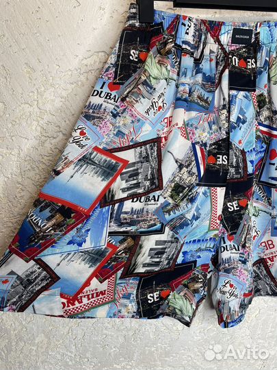 Шорты Balenciaga Allover cities silk shorts, 48