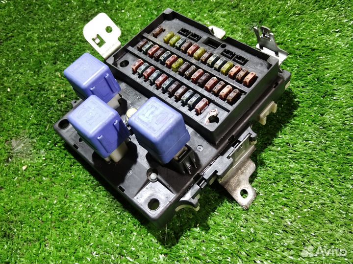 Блок предохранителей Ниссан Максима а32