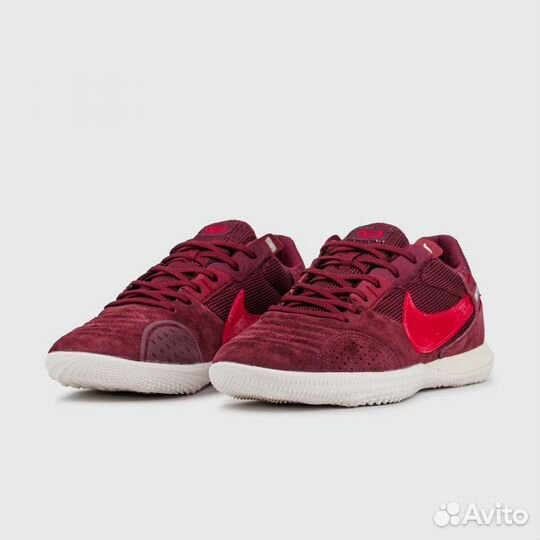 Футзалки Nike Streetgato Red