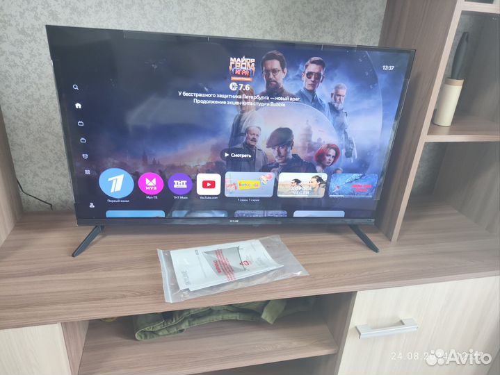 Телевизор SMART tv 32 новый