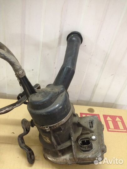 Насос гур Пежо Peugeot 308