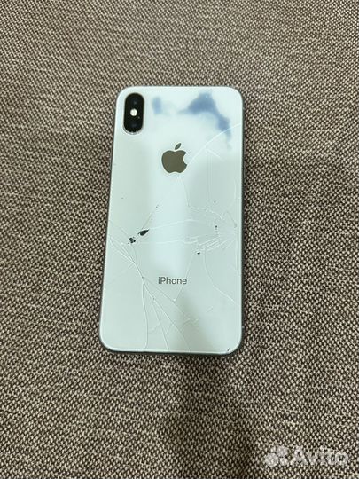 iPhone X, 64 ГБ