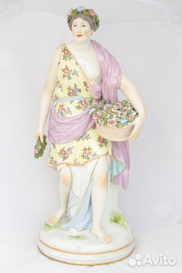 Фарфоровая Статуэтка Цветочница. KPM Berlin. 18век
