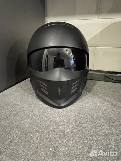 Дорожный шлем