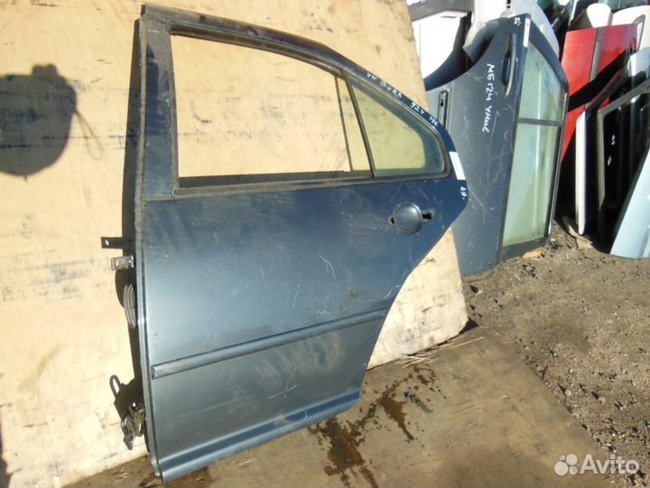 Дверь задняя левая Volkswagen Golf