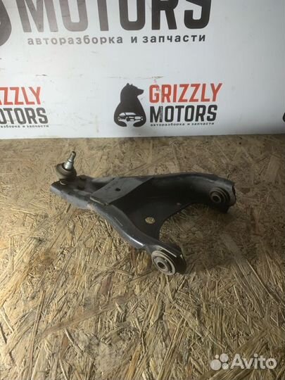 Рычаг подвески передний правый Renault Duster HS