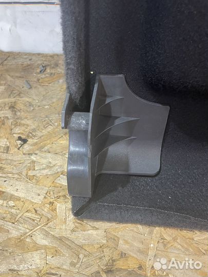 Полка багажника Опель Астра H GTC